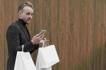 Gray Poplar Online Retail